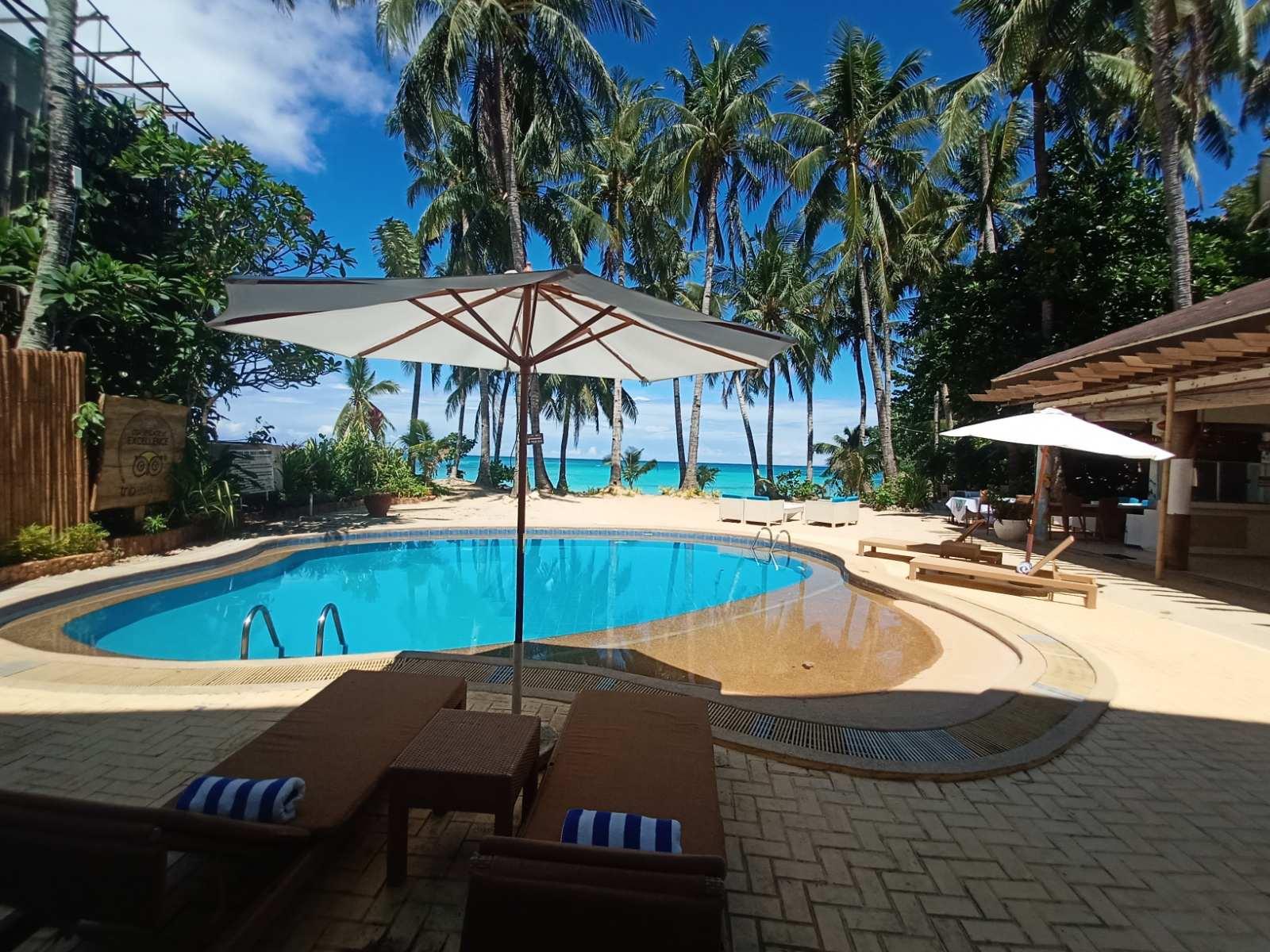 Microtel By Wyndham Boracay Balabag  Eksteriør billede