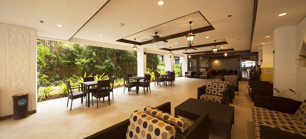 Microtel By Wyndham Boracay Balabag  Eksteriør billede