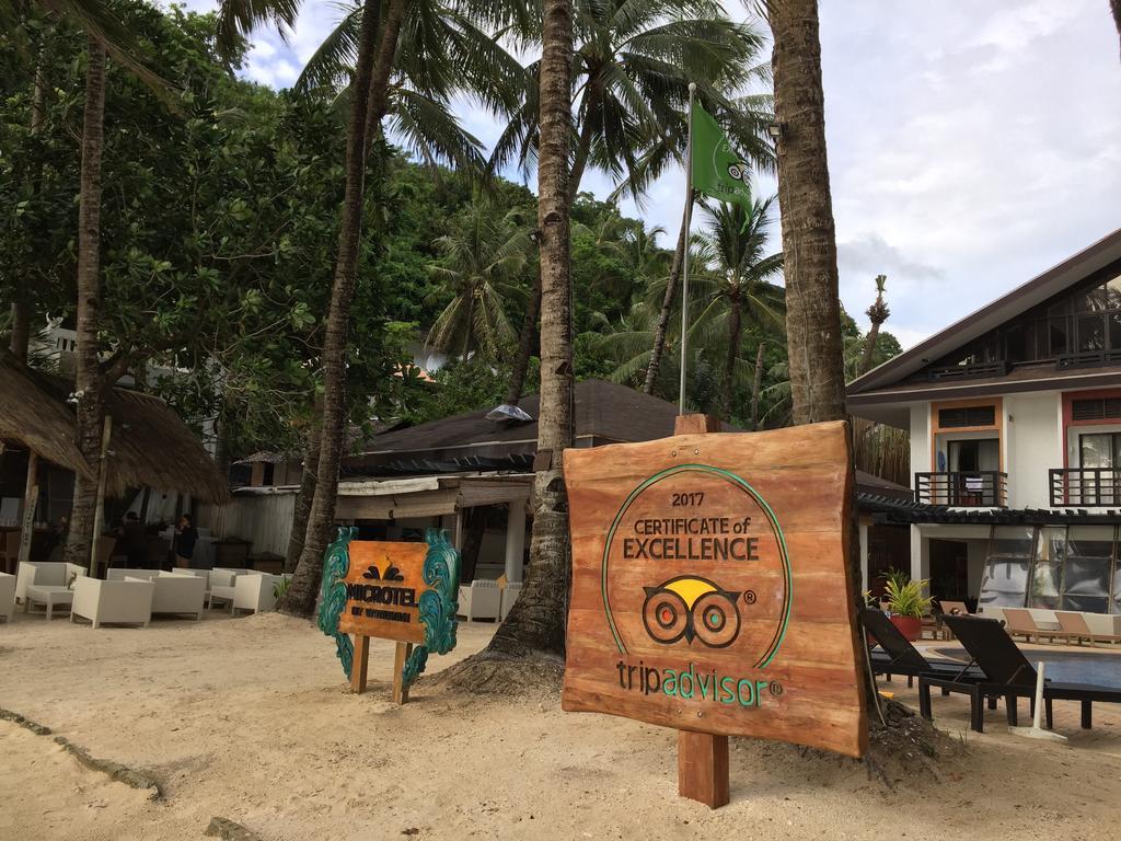 Microtel By Wyndham Boracay Balabag  Eksteriør billede